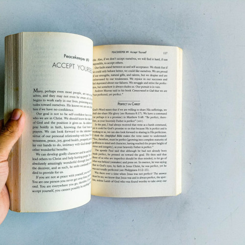 21 Ways to Finding Peace and Happiness 21 Ways to Finding Peace and Happiness