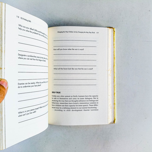 How to Raise a Child With a High E.Q: A Parent's Guide to Emotional Intelligence How to Raise a Child With a High E.Q: A Parent's Guide to Emotional Intelligence