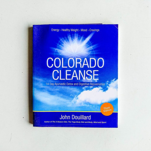 Colorado Cleanse 3.0: 14 Day Detox and Digestive Rejuvenation (Third Edition) Colorado Cleanse 3.0: 14 Day Detox and Digestive Rejuvenation (Third Edition)