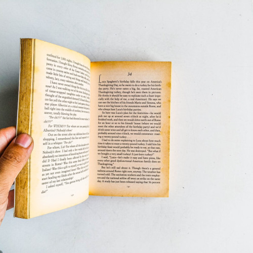 Eat Pray Love: One Woman's Search for Everything Across Italy, India and Indonesia Internation al Export Edition Eat Pray Love: One Woman's Search for Everything Across Italy, India and Indonesia Internation al Export Edition