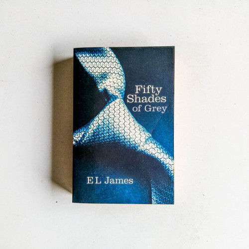 Fifty Shades Of Grey (Book 1)