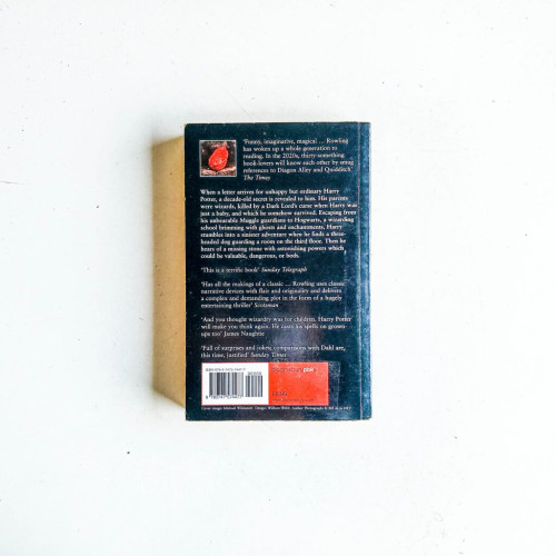 Harry Potter and the Philosopher's Stone (Book 1) Harry Potter and the Philosopher's Stone (Book 1)